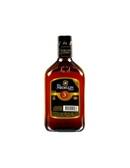 RON MEDELLIN AÑEJO 750 ML